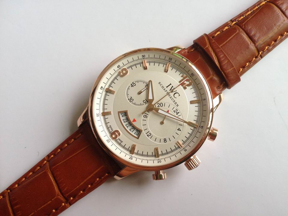 IWC watch man-243